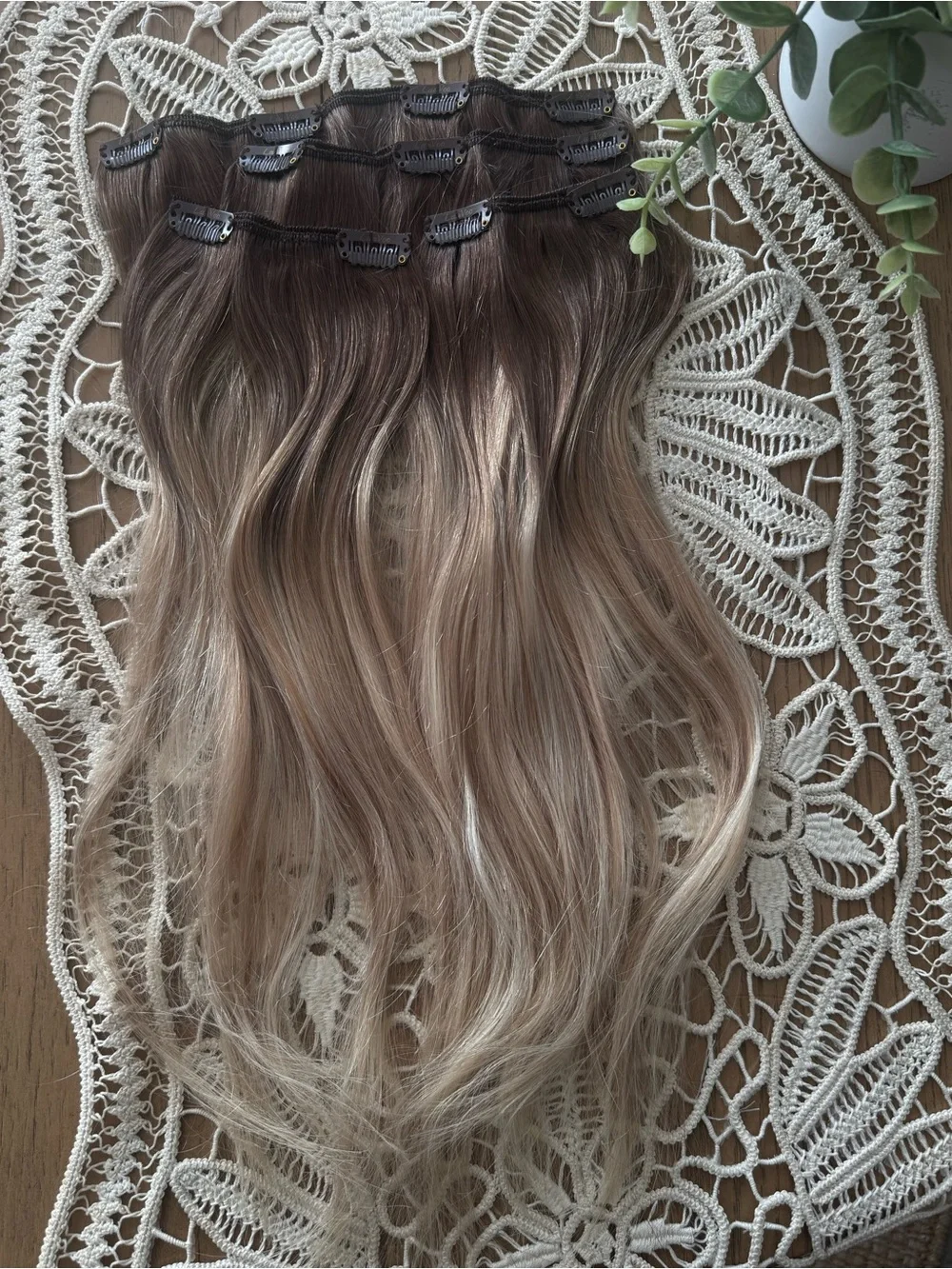 100% Human Hair Clip-In Extensions 16” Blonde Brown 70g